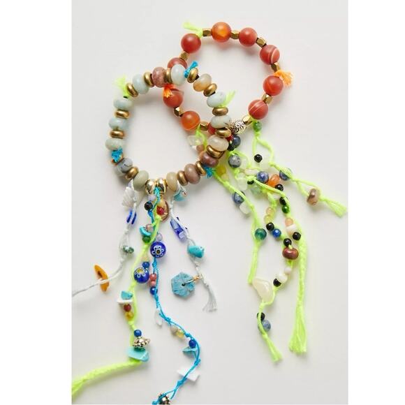 Free People Ariana Ost The Sand Dripp Hair Tie in Lime Green NWT Bracelet - Picture 3 of 13